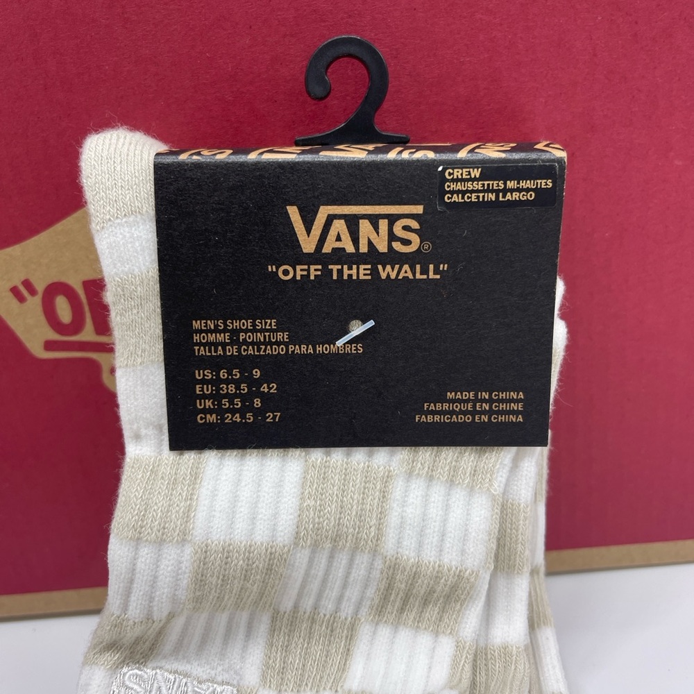Vans Men's Checkered Socks - White and Tan Vans Checkerboard Crew Socks (1 pair) - Picture 16 of 16